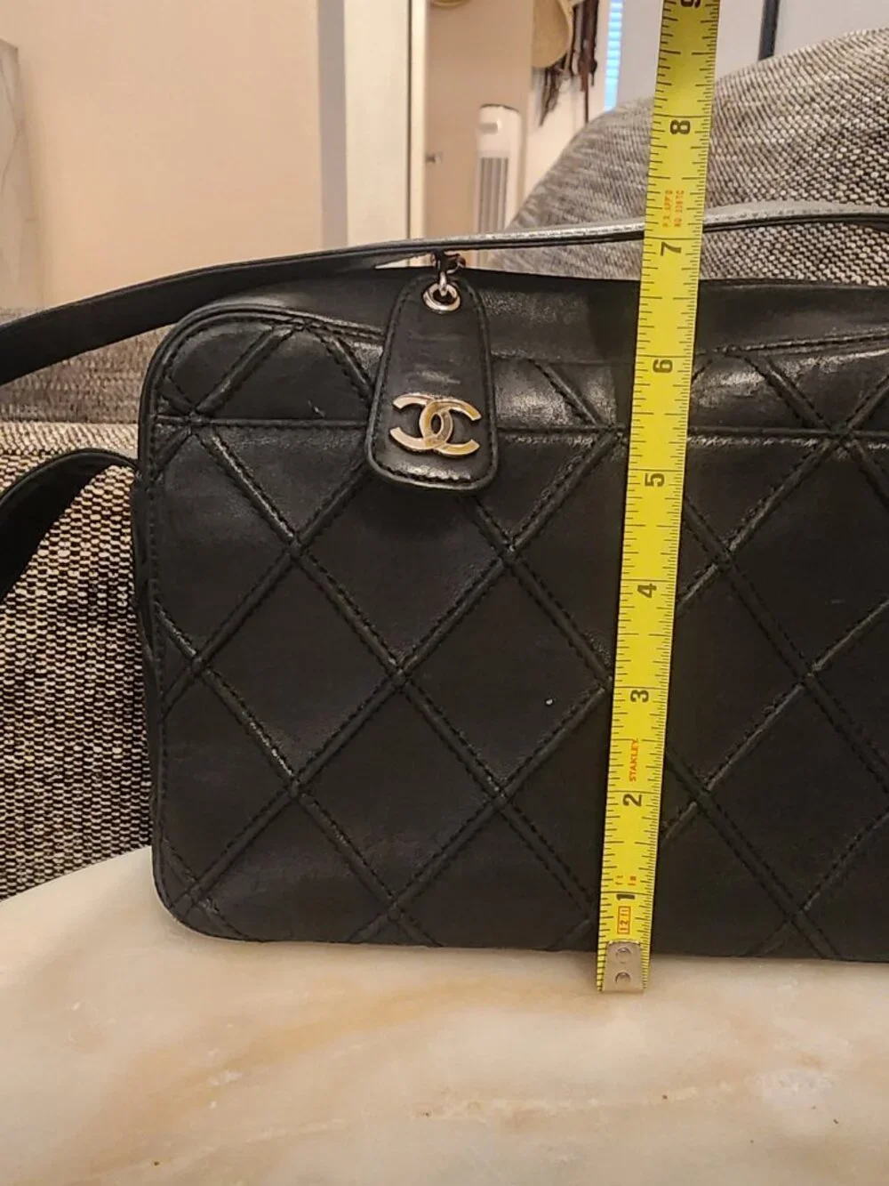 Chanel vintage shoulder bag